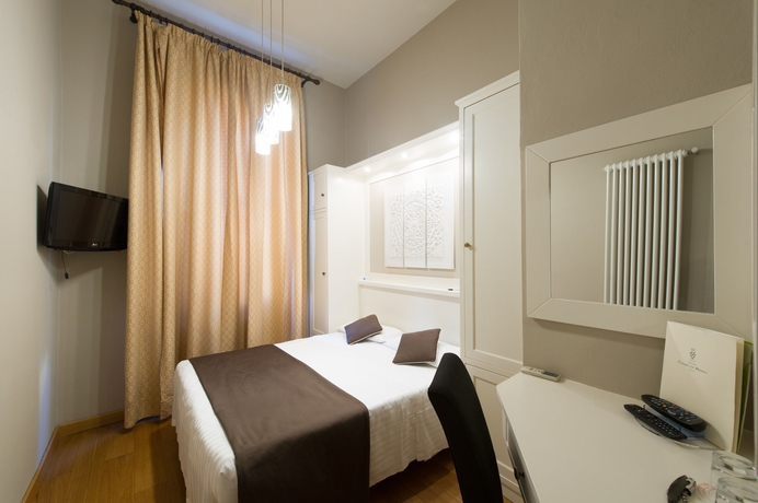Imagen de la habitación del Hotel Cosimo De' Medici. Foto 13