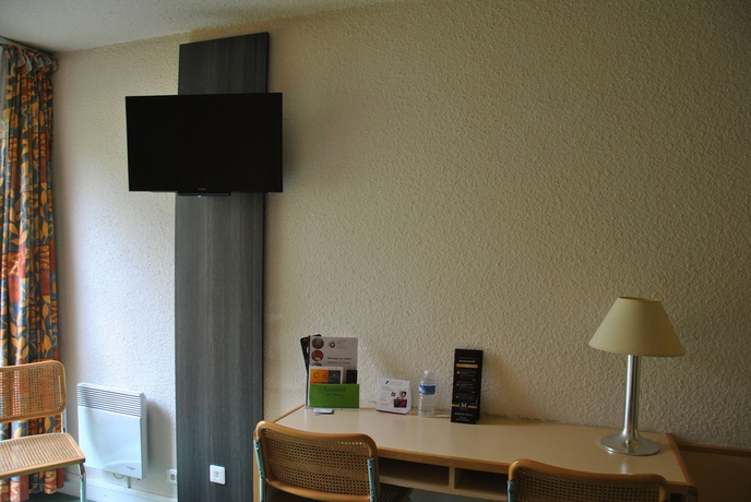 Imagen de la habitación del Hotel Cositel Coutances. Foto 3