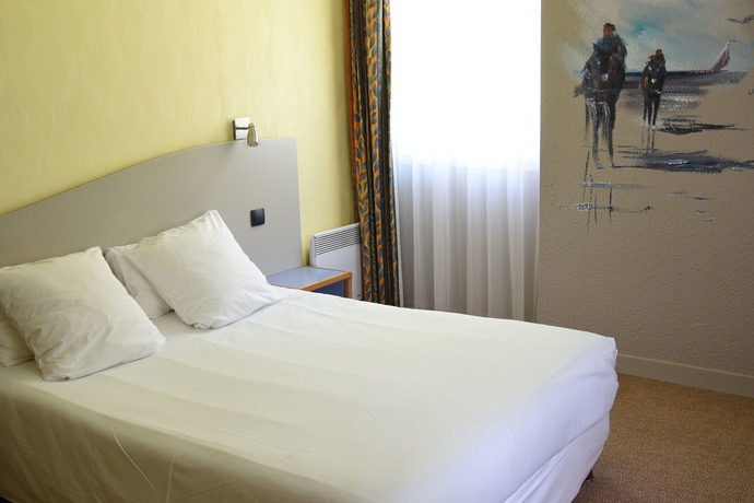 Imagen de la habitación del Hotel Cositel Coutances. Foto 4