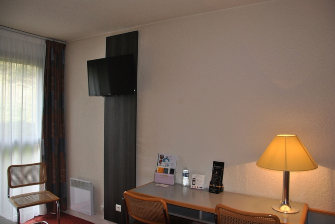Imagen de la habitación del Hotel Cositel Coutances. Foto 8