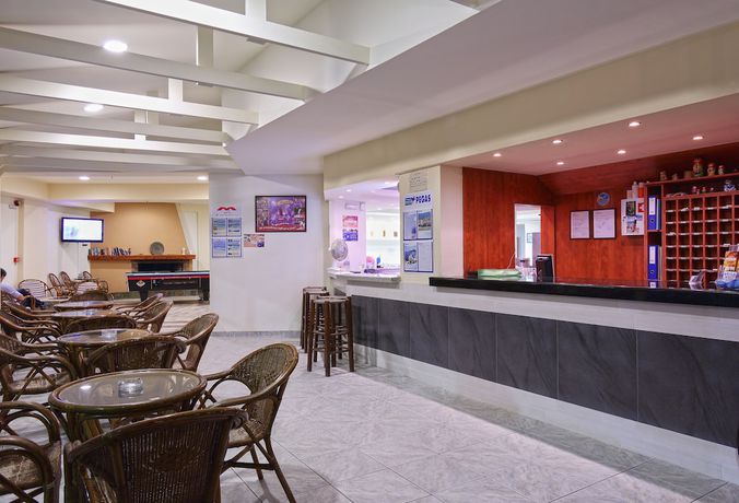 Imagen de los interiores del Hotel Cosman Apartments. Foto 15