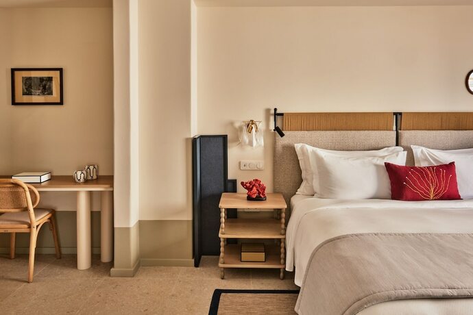 Imagen general del Hotel Cosme, A Luxury Collection Resort, Paros. Foto 9