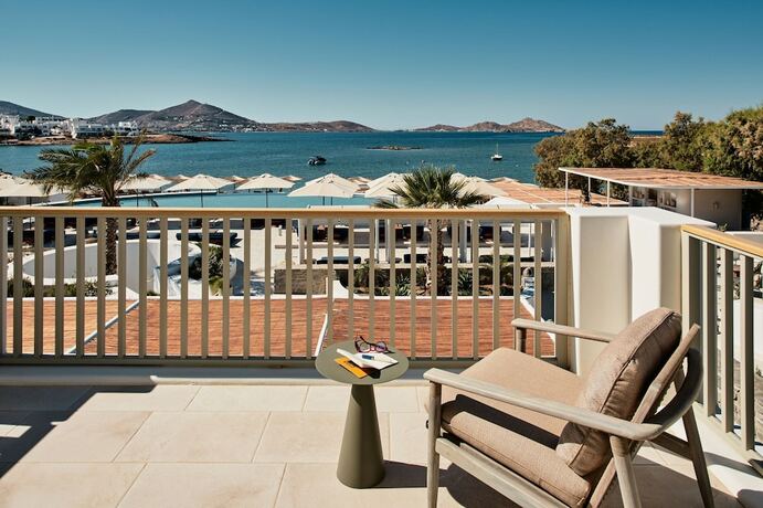 Imagen general del Hotel Cosme, A Luxury Collection Resort, Paros. Foto 10