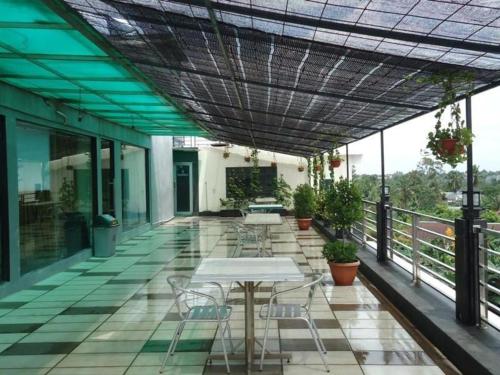 Imagen general del Hotel Cosmo. Foto 6