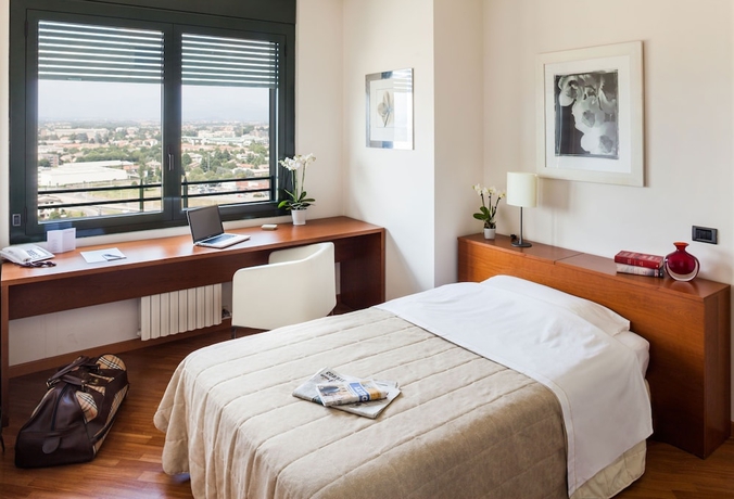 Imagen de la habitación del Hotel Cosmo Torri. Foto 4