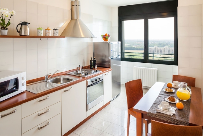 Imagen de la habitación del Hotel Cosmo Torri. Foto 9