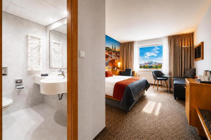 Imagen de la habitación del Hotel Cosmopolitan Bobycentrum. Foto 4