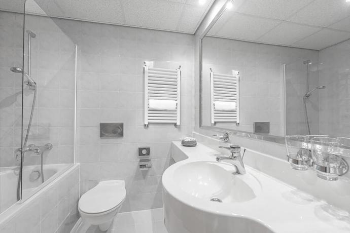Imagen de la habitación del Hotel Cosmopolitan Bobycentrum. Foto 5