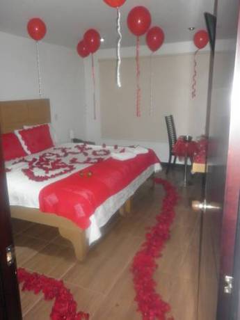 Imagen de la habitación del Hotel Cosmopolitan Bogota. Foto 2