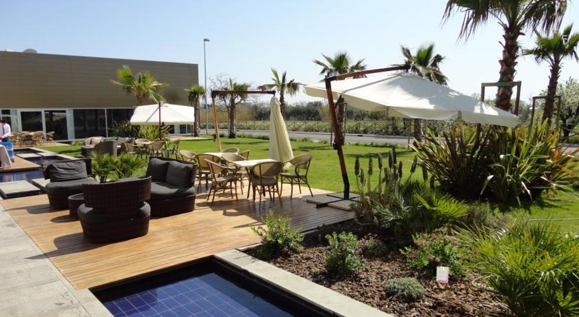 Imagen general del Hotel Cosmopolitan, Civitanova Marche. Foto 4