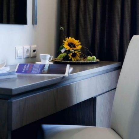 Imagen de los interiores del Hotel Cosmopolitan and Spa. Foto 19