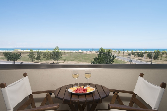 Imagen de la habitación del Hotel Cosmopolitan and Spa. Foto 12