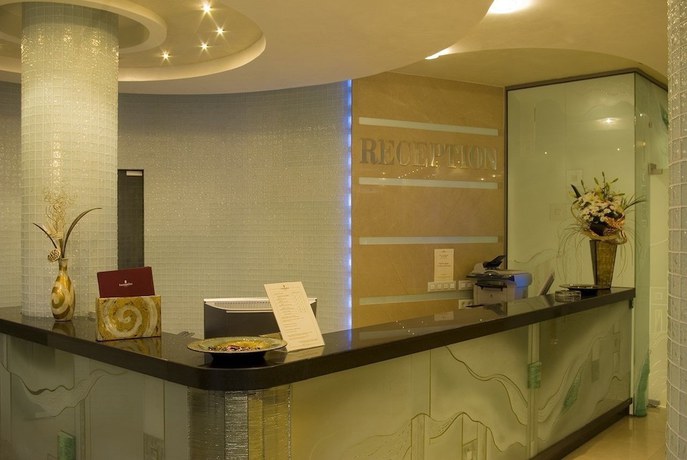 Imagen general del Hotel Cosmopolitan and Wellness. Foto 2