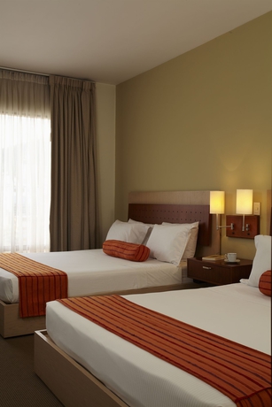 Imagen de la habitación del Hotel Cosmos 100 and Centro De Convenciones. Foto 2