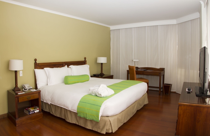 Imagen de la habitación del Hotel Cosmos 100 and Centro De Convenciones. Foto 7