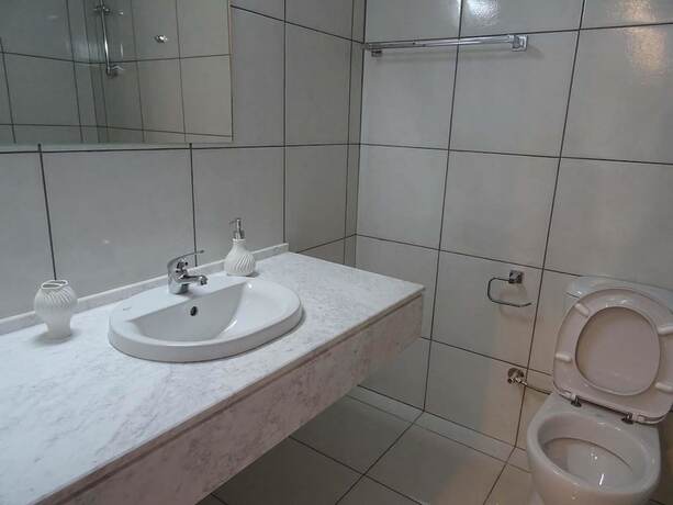 Imagen general del Hotel Cosmos Apartments. Foto 5