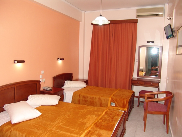 Imagen de la habitación del Hotel Cosmos Athens Hotel. Foto 5