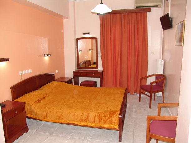 Imagen de los interiores del Hotel Cosmos Athens Hotel. Foto 16