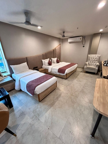 Imagen de la habitación del Hotel Cosmos, Bhubaneshwar. Foto 2