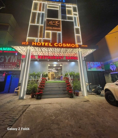 Imagen general del Hotel Cosmos, Bhubaneshwar. Foto 1