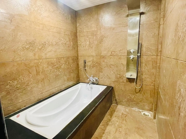 Imagen de la habitación del Hotel Cosmos, Bhubaneshwar. Foto 14
