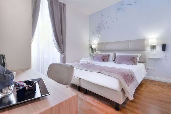 Imagen general del Hotel Cosmos, Florencia. Foto 2