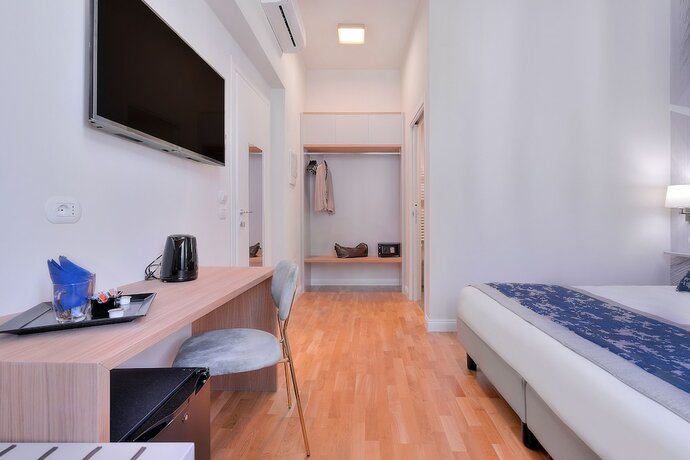 Imagen general del Hotel Cosmos, Florencia. Foto 15