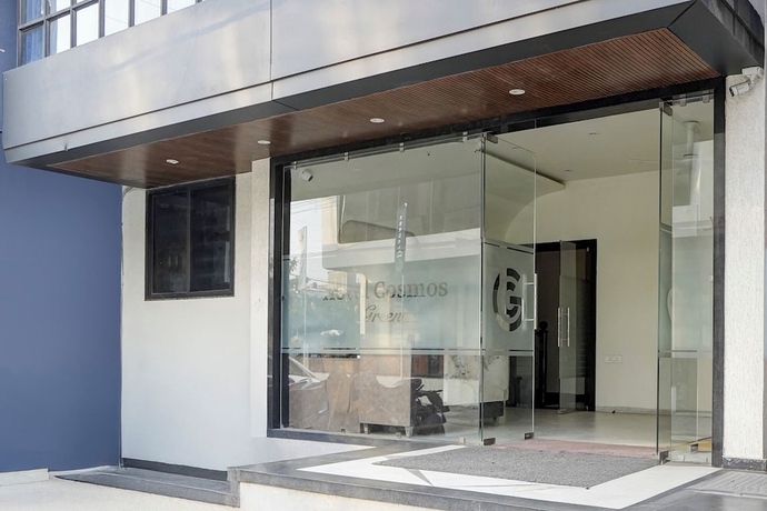 Imagen de los interiores del Hotel Cosmos Green. Foto 9