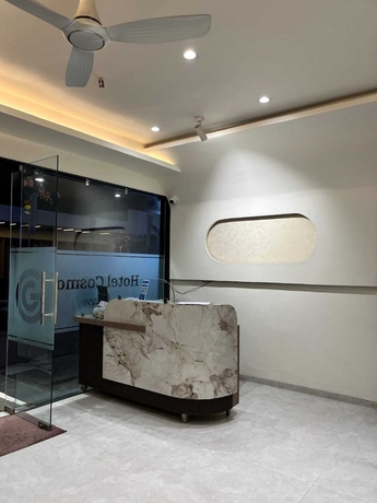 Imagen de los interiores del Hotel Cosmos Green. Foto 13