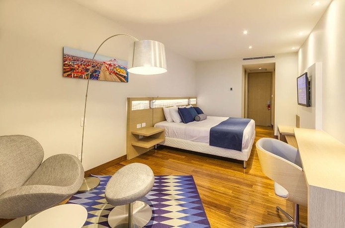 Imagen de la habitación del Hotel Cosmos Pacifico. Foto 5