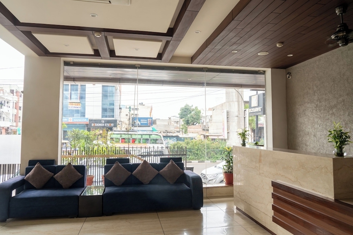 Imagen de los interiores del Hotel Cosmos Raj Plaza Jaipur. Foto 16