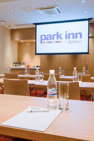 Imagen de los interiores del Hotel Cosmos Saint-Petersburg Nevsky Prospect Hotel, A Member Of Radisson Individuals. Foto 12