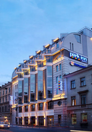 Imagen general del Hotel Cosmos Saint-Petersburg Nevsky Prospect Hotel, A Member Of Radisson Individuals. Foto 1