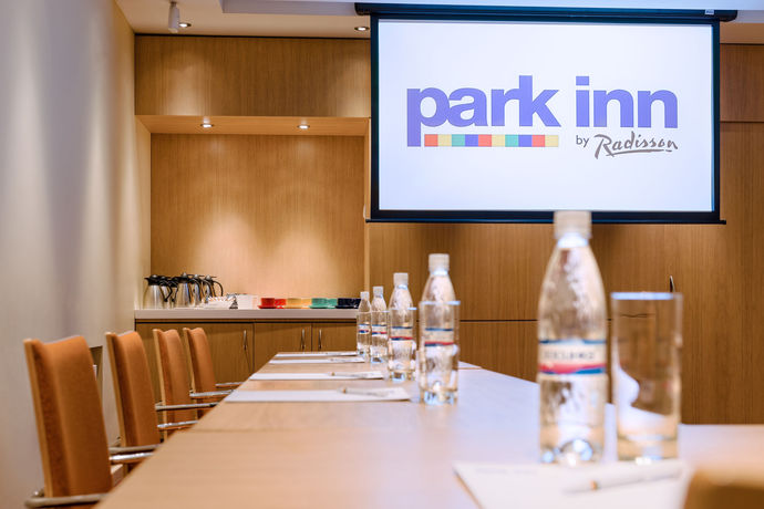 Imagen de los interiores del Hotel Cosmos Saint-Petersburg Nevsky Prospect Hotel, A Member Of Radisson Individuals. Foto 16