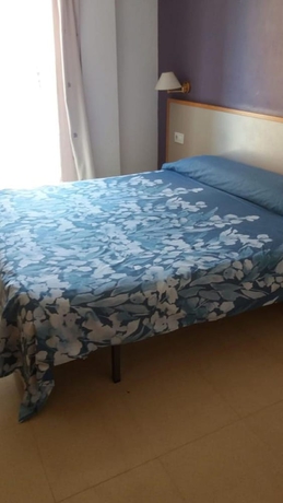 Imagen de la habitación del Hotel Cosmos Tarragona. Foto 7