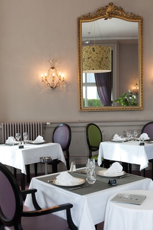 Imagen del bar/restaurante del Hotel Cosmos and Spa. Foto 5