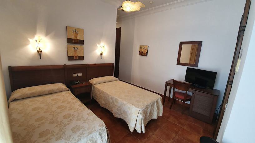 Imagen de la habitación del Hotel Coso Viejo. Foto 9