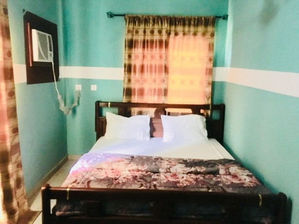 Imagen de la habitación del Hotel Cossy and Suite. Foto 14