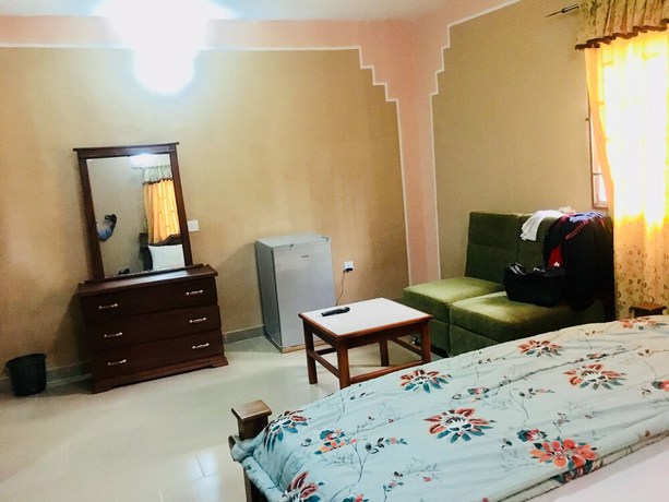 Imagen de la habitación del Hotel Cossy and Suite. Foto 17