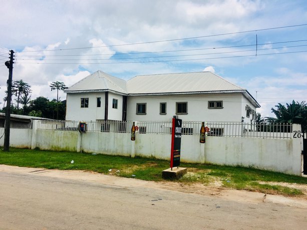 Imagen general del Hotel Cossy and Suite. Foto 2