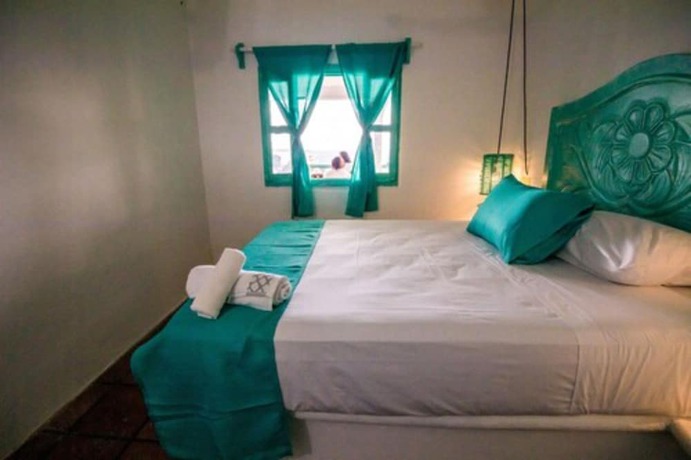 Imagen de la habitación del Hotel Costa 55. Foto 11