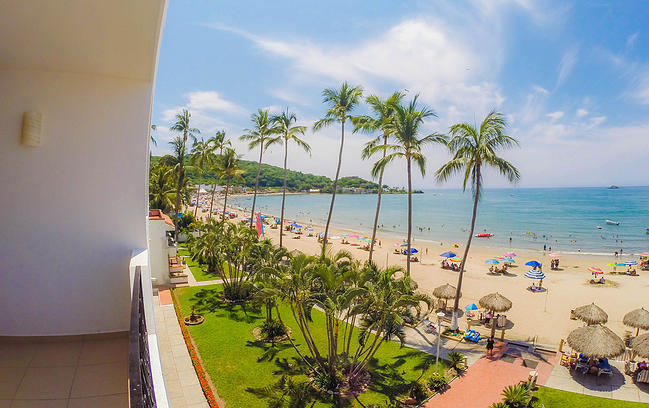 Imagen de los exteriores del Hotel Costa Alegre and Suites. Foto 4