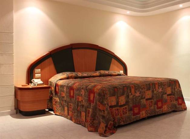 Imagen de la habitación del Hotel Costa Azul, Acapulco. Foto 2