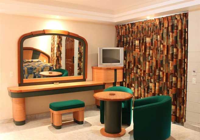 Imagen de la habitación del Hotel Costa Azul, Acapulco. Foto 7