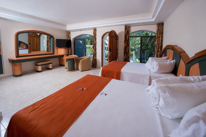 Imagen de la habitación del Hotel Costa Azul, Acapulco. Foto 9