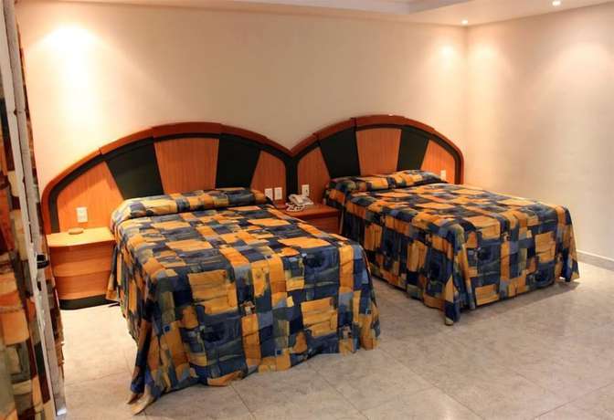 Imagen de la habitación del Hotel Costa Azul, Acapulco. Foto 17