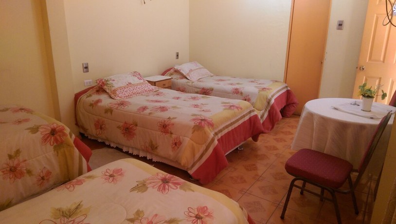 Imagen de la habitación del Hotel Costa Azul, Iquique. Foto 8