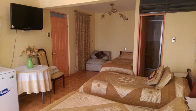 Imagen de la habitación del Hotel Costa Azul, Iquique. Foto 12
