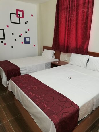 Imagen general del Hotel Costa Azul, La Banda de Shilcayo. Foto 8