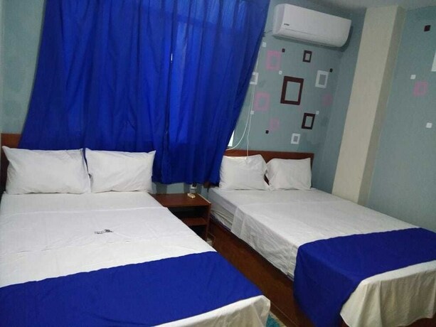Imagen de la habitación del Hotel Costa Azul, La Banda de Shilcayo. Foto 18